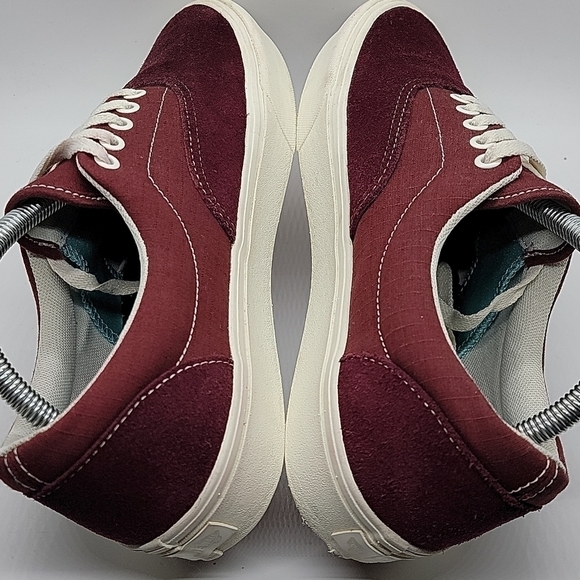 Unisex Vans canvas/suede skate shoes with box - Picture 8 of 12